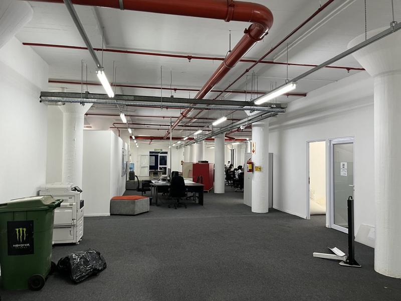 To Let commercial Property for Rent in Paarden Eiland Western Cape
